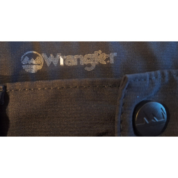 Wrangler Men Big & Tall Waist 48 Black Performance Golf Preppy Shorts Inseam 10" - Picture 4 of 5